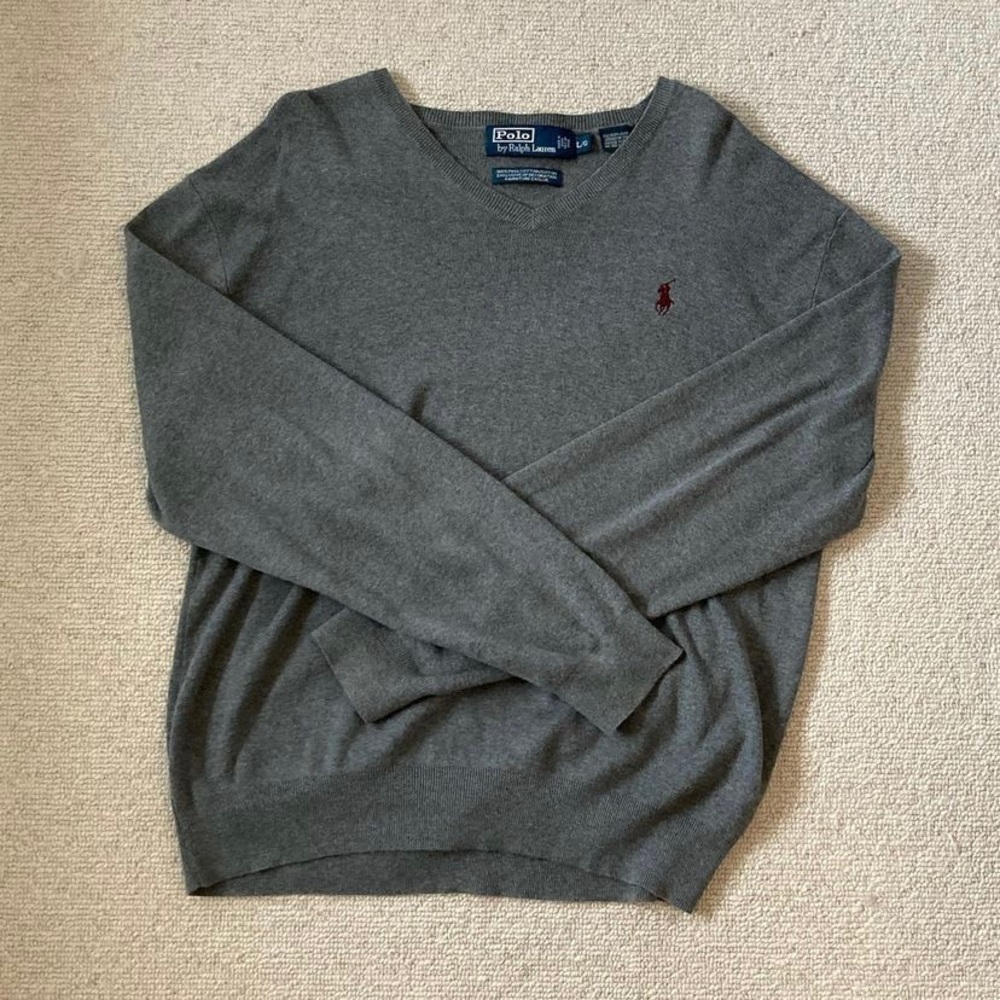 RALPH LAUREN V-NECK POLO SWEATER